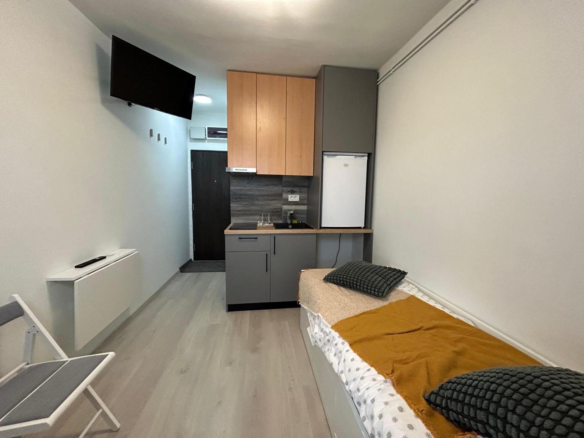 Apartment Unitatea De 'iulia', Centru, Mall Afi, Ideal Pentru Turisti Si Studenti Arad